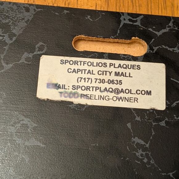 Los Angeles Lakers NBA Champions Limited Edition Plaque - Picture 9 of 11